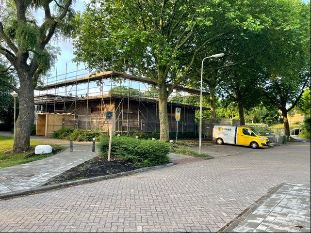Dakopbouw tandartspraktijk Alphen
